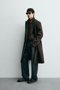 DOUBLE-BREASTED WOOL COAT