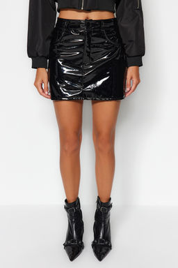 TRENDYOLMILLA Siyah Parlak Suni Deri Mini Dokuma Etek TWOAW24ET00176 фото 5