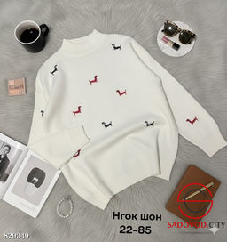 Кофта женская с таксами