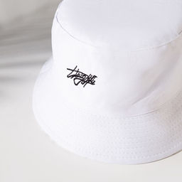 Панама двусторонняя унисекс MINAKU с надписями, белая, размер 58