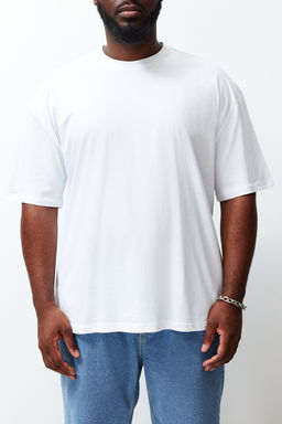 Buyuk Beden Beyaz Oversize Rahat Basic %100 Pamuklu T-Shirt TMNSS23TS00139