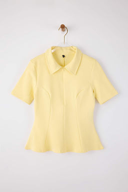 Sar? Peplum Polo Yaka Yar?m Pat Fermuar Truvakar Interlok Orme Bluz TWOSS26BZ00064