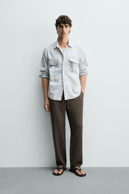 PANTAL?N FLUIDO RELAXED FIT / Marr?n / Topo