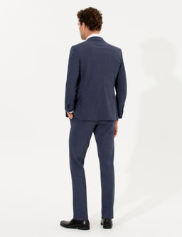 Светло-темно-синий приталенный костюм - Cacharel фото 5