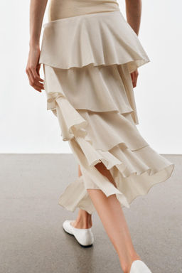 FALDA FLUIDA VOLANTES ZW COLLECTION / Beige / Verde - Zara фото 3