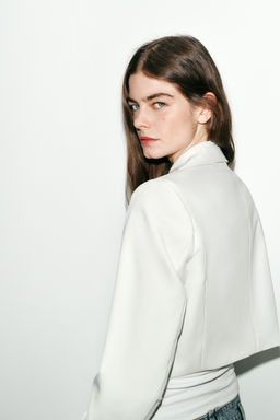 BLAZER CORTA BOLSILLOS / Crudo - Zara фото 7