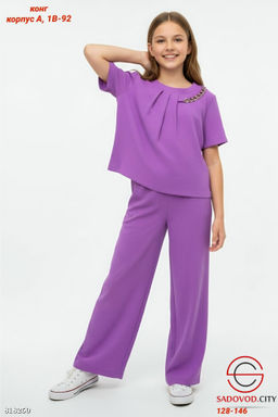 Детский костюм для девочки