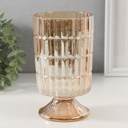 Стеклянный подсвечник на 1 свечу «Грани. На ножке», d=9 см, прозрачный карамель, 10×10×17.5 см