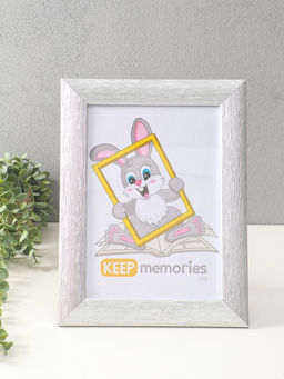 Фоторамка для фото 21×30 см Keep memories Luxe Elegance, с ножкой, пластик, серебро, (пластиковый экран)