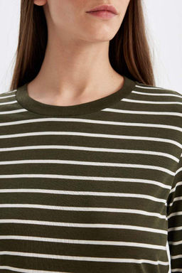Женская повседневная полосатая футболка обычного кроя с круглым вырезом и длинными рукавами - Defacto фото 5