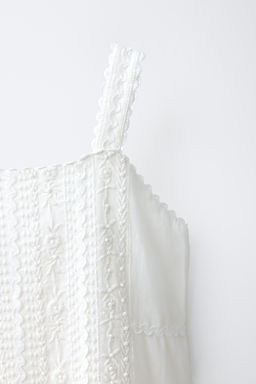 VESTIDO BORDADOS ROM?NTICO / Blanco - Zara фото 3