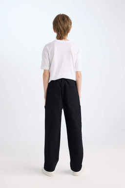 Базовые прямые черные брюки из габардина свободного покроя для мальчиков со стандартными штанинами и карманами-каргоми - Defacto фото 6