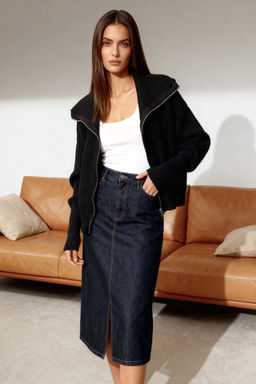 Siyah Genis Kal?p Devrik Yaka Fermuarl? Triko H?rka TWOAW24HI00072