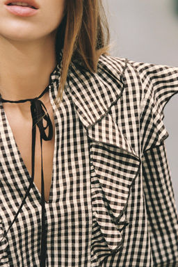 RUFFLED GINGHAM BLOUSE - Zara фото 14