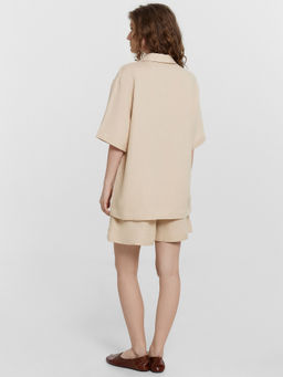 Комплект женский бежевый: рубашка и шорты