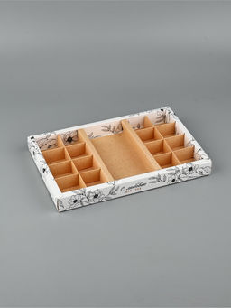 Цена за 5 шт. Коробка под 16 конфет и шоколад, кондитерская упаковка «С любовью» 28.5×18.5×3 см