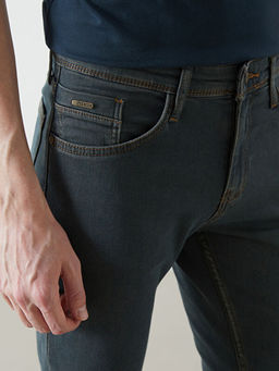 750 Slim Fit Erkek Jean Pantolon