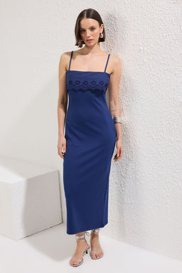 K?rm?z? Brode Detayl? Bodycone/Vucuda Oturan Midi Orme Elbise TWOSS25EL00356 - Trendyolmilla фото 7