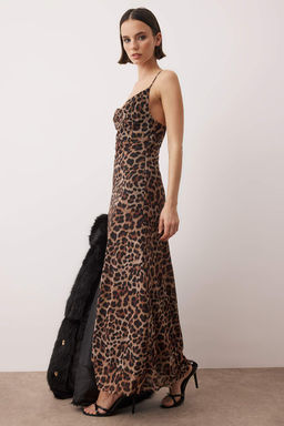 TRENDYOLMILLA Cok Renkli Vucuda Oturan Leopar Desenli Degaje Yaka Tul Dokuma S?k Elbise TPRSS24EL00285  фото 7