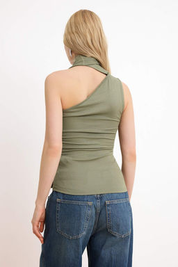 Haki Fitted/Vucuda Oturan Asimetrik Yaka Baglama Detayl? Yumusak Orme Bluz TWOSS26BZ00480