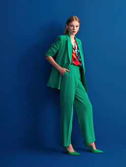 Kruvaze Yaka Desenli Uzun Kollu Saten Kad?n Bluz