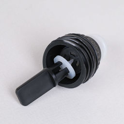 Бутылка для воды велосипедная ZEON WB225 гоночная, антискольз, NEW кэмэлбак, пищевой hi-quality PP, 750ML цвет black/уп100 - Галеонтрейд фото 3