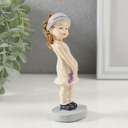 Фигурка полистоун «Девочка модница», 13×5.5×4 см, МИКС