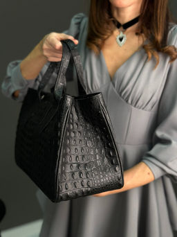 Сумка женская из телячьей кожи