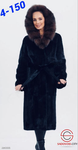Шуба женская с капюшоном