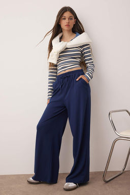 Lacivert Mevsimlik Wide Leg/Genis Paca Baplama Detayl? Esnek Orme Esofman Alt? TWOAW26EA00005