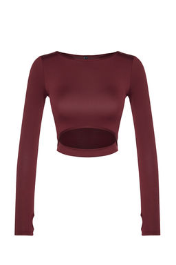 Bordo Crop Pencere/Cut Out ve Bas Parmak Delik Detayl? Orme Spor Ust/Bluz TWOAW21BZ0156