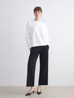 B?y?k Beden Standart Fit Geni? Pa?a Kad?n Pantolon