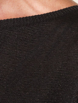 Джемпер из вискозы тонкой вязки с люрексом