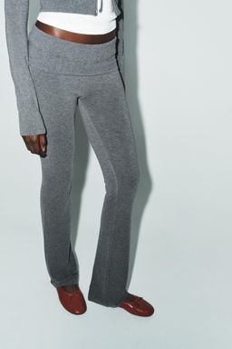 SEAMLESS FLARE TROUSERS - Zara фото 2