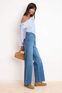 Mavi Cizgili Asimetrik Yaka Dokuma Bluz TWOSS26BZ00666