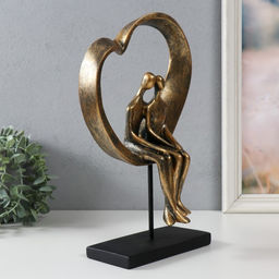 Фигурка полистоун Двое в сердечке, под металл, 19.4?10.4?31.5 см