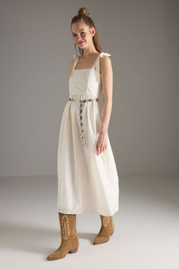 Trendyolmilla Ekru Rahat Kesim Brode Maxi Dokuma Elbise TWOSS25EL00585