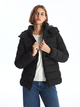 Kap??onlu Kad?n ?i?me Mont