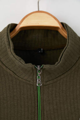 Siyah Regular/Normal Kesim Dokulu Etiket Detayl? Fermuarl? Sweatshirt TMNAW26SW00062 - Trendyolmilla фото 21