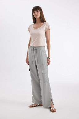 Базовая футболка из чесаного хлопка с короткими рукавами и круглым вырезом стандартного кроя - Defacto фото 2