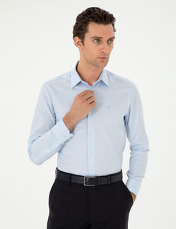 Голубая зауженная рубашка с длинным рукавом