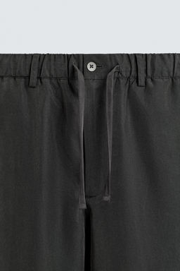 PANTAL?N FLUIDO RELAXED FIT / Negro - Zara фото 8