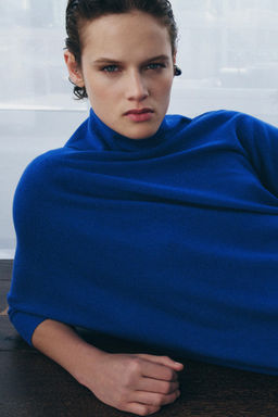 LONG KNIT BATWING SLEEVE JUMPER - Zara фото 12