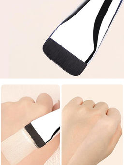 Kristaller Плоская макияжная кисть для нанесения тональных средств и масок, ворс нейлон, черный