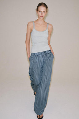 SOFT INTERLOCK TOP WITH DRAPED SIDE DETAIL - Zara фото 37