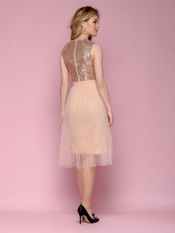 Платье пудрового цвета длины миди без рукавов - 1001dress фото 3