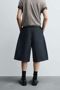 PLEATED RELAXED FIT DENIM BERMUDA SHORTS - Zara фото 3