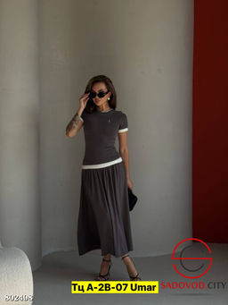 Костюм двойка юбка и футболка