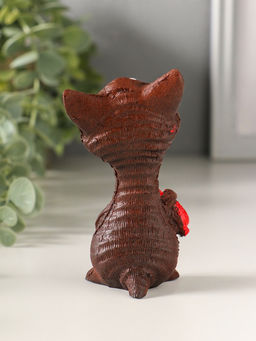 Фигурка «Кот с колбасой», 10×5.3×3.5 см, МИКС