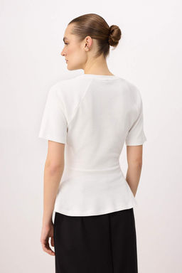 Ekru Peplum Reglan Kol K_sa Kollu Aksesuar Detayl_ _nterlok _rme Bluz TWOSS26BZ00242 - Trendyolmilla фото 4